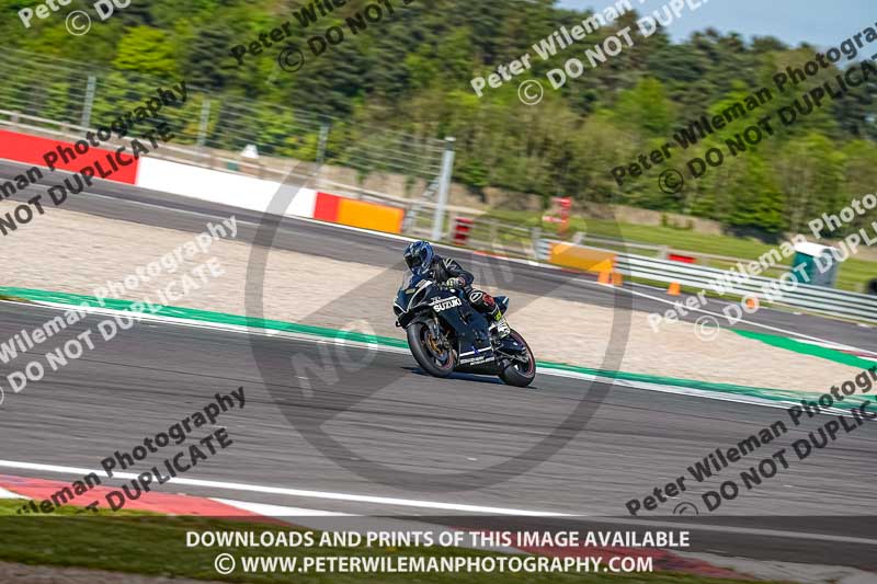 donington no limits trackday;donington park photographs;donington trackday photographs;no limits trackdays;peter wileman photography;trackday digital images;trackday photos